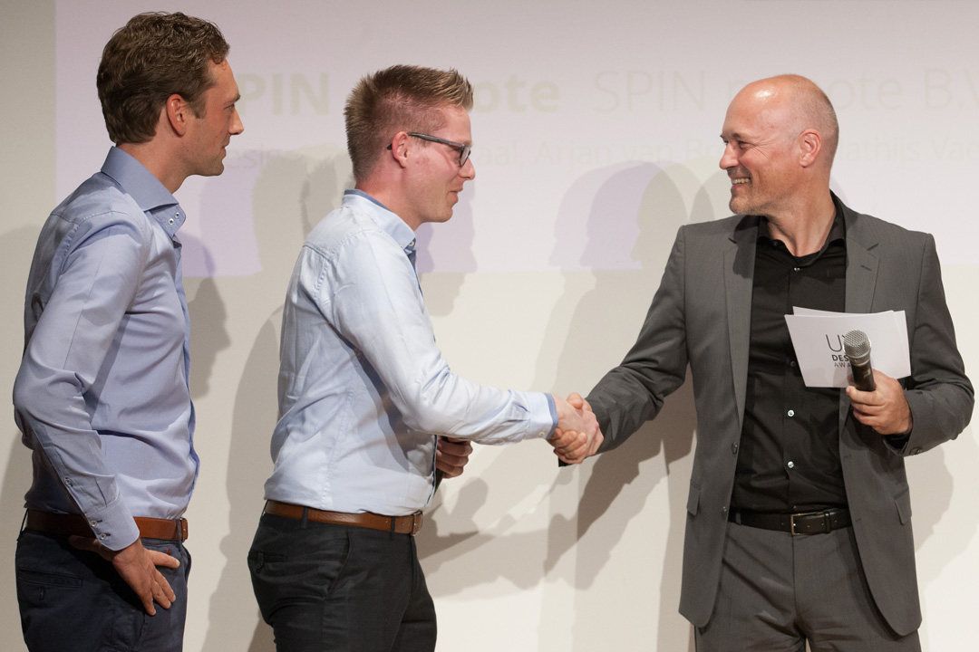 UX Design Awards Ceremony 2015 - The SPIN remote team, receiving the UX Design Award 2015 from Peter Wouda - Design Director, Volkswagen
